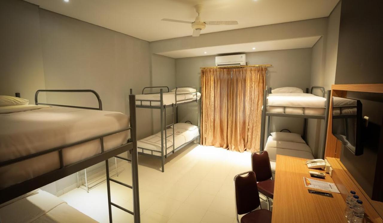 Hotel Nite & Day Mdc Puncak - Gadog Bogor Esterno foto